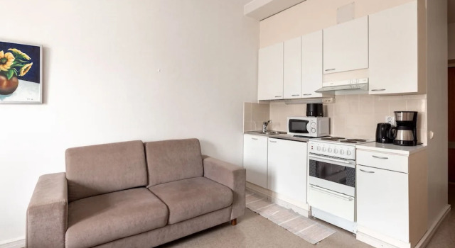 Студия 2ndhomes Bright & Compact Studio Apt