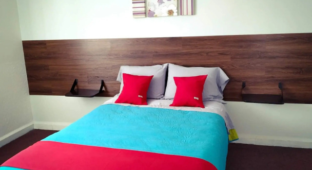 Hotel Suites Puebla, Rezervovat Hotel Hotely v Puebla s bazénem, Bazén