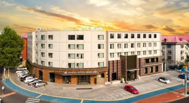 Yueweizhi · Rong Hotel (Baoding Wanbo Plaza & North Baobai Shopping Plaza Branch)