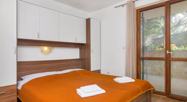 Apartment Cico Hvar/Pokrivenik 26943, Забронировать Апартаменты/квартира Отели Покривеника с парковкой, Парковка