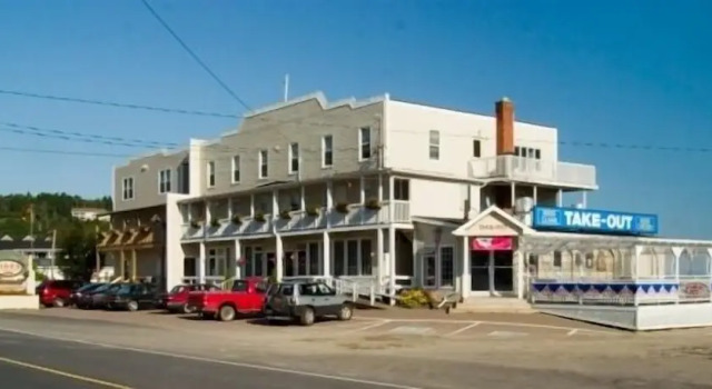 Parkland Village Inn, Prenota Hotel Alma Nuovo Brunswick