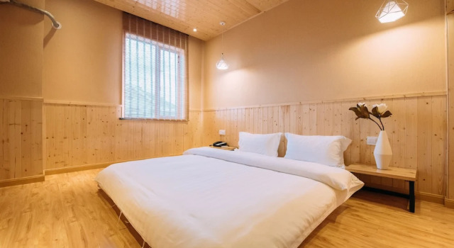 Двухместный номер Standard Ninglai Hotel