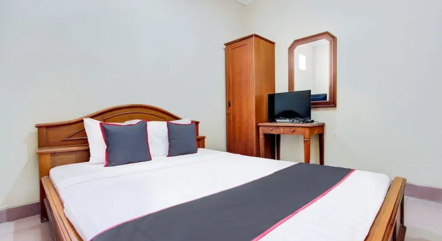 Номер Standard Hotel O Manahan Near Stadium Manahan Solo Formerly Atma Bhakti