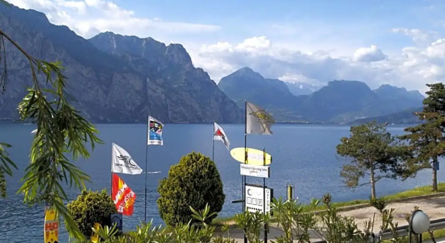 Номер Standard с балконом и с частичным видом Hotel Sole Malcesine