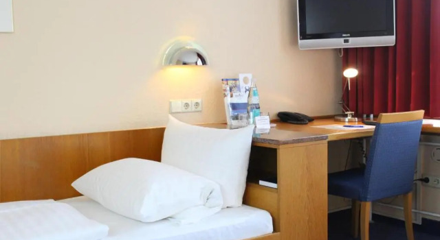 Двухместный номер Economy PLAZA INN Berlin Charlottenburg
