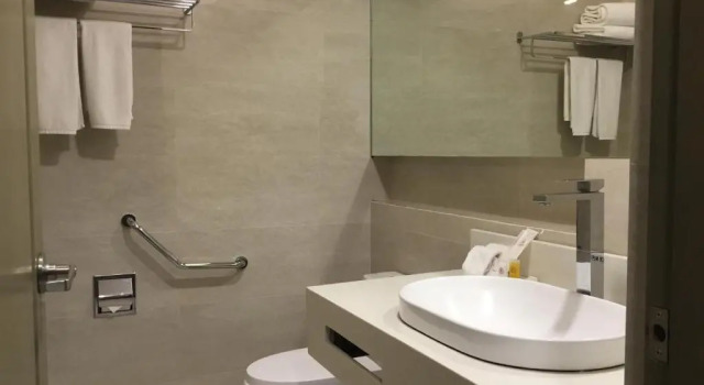 Номер Deluxe LFisher Hotel Bacolod