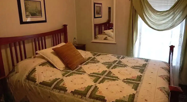 The Meldrum Bay Inn 1876, Prenota Hotel Meldrum Bay Canada