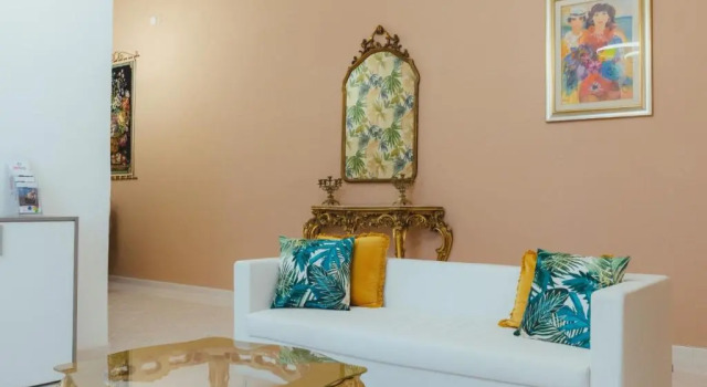 Tiziana'S House