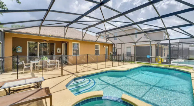 Коттедж 10 Mi to Disney: Home w/ Game Room & Lanai!
