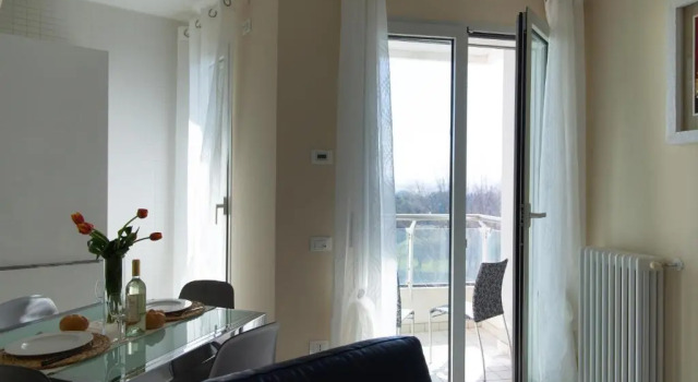 Sarni Home & City Bike a Pesaro CentroMare by Yohome, Rezervovat Hotel Pesaro 