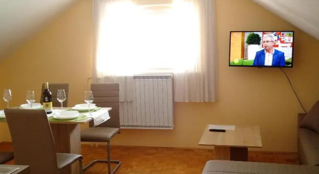 Студия Hotel Maj Inn