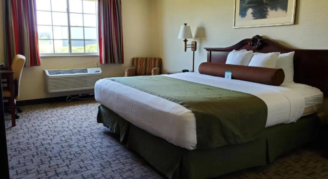 Номер Standard Boarders Inn & Suites by Cobblestone Hotels - Shawano