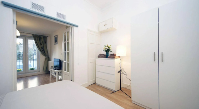 W14 Apartments, Забронировать Апартаменты/квартира Отели Лондона с парковкой, рядом с Больница Чаринг-Кросс, Парковка