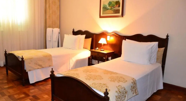 Четырёхместный номер Standard Hotel Glória Resort & Convention