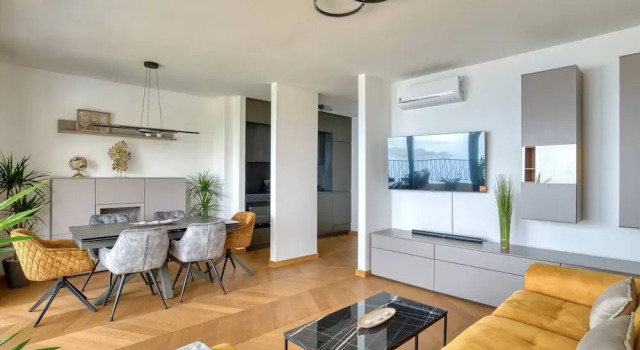Апартаменты Comfort Magic 3bdr apartment - Sea view