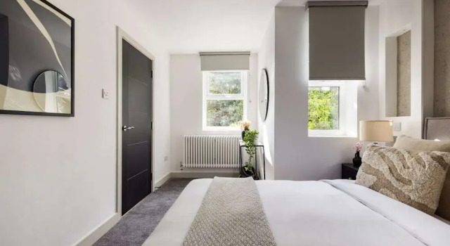 The Battersea Flat - Exquisite 2bdr Flat With Terrace, Varaa Huoneisto Asunnot kohteessa Merseyside, Huoneisto