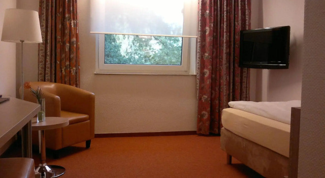 Hotel am Springhorstsee, Book Hotel Burgwedel Lower-Saxony