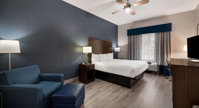 Двухместный номер Standard Best Western Plus Lake Dallas Inn & Suites