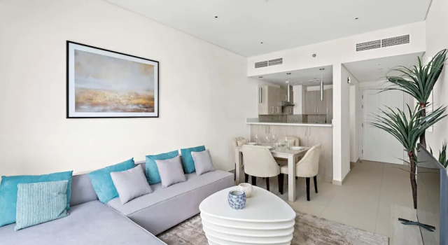 2BR Palm Jumeirah With Pool on Roof Amazing View