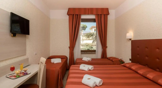 Четырёхместный номер Отель Villa Rosa