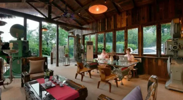 Yuemushan • Banshan Commune, Book Hotel Hoteller i Deyang med pool, Swimmingpool
