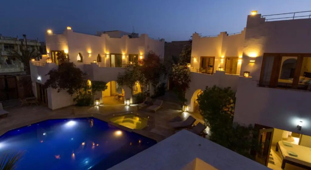 Апартаменты Red C Villas