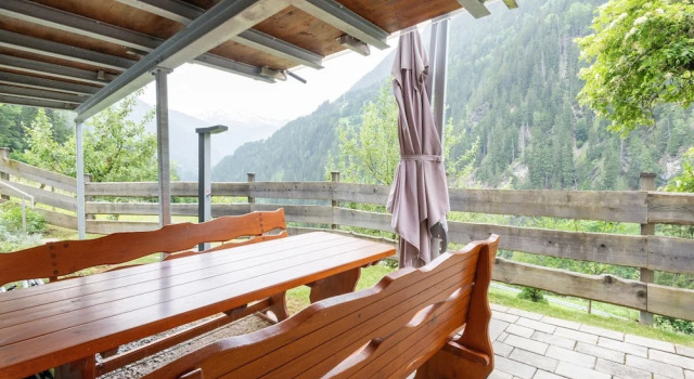 Апартаменты Farmhouse in Tobadill With Mountain Views