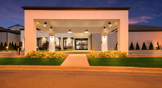 Sonesta Select Detroit Auburn Hills, Забронировать Отель Отели Оберн-Хиллс с завтраком, Завтраки