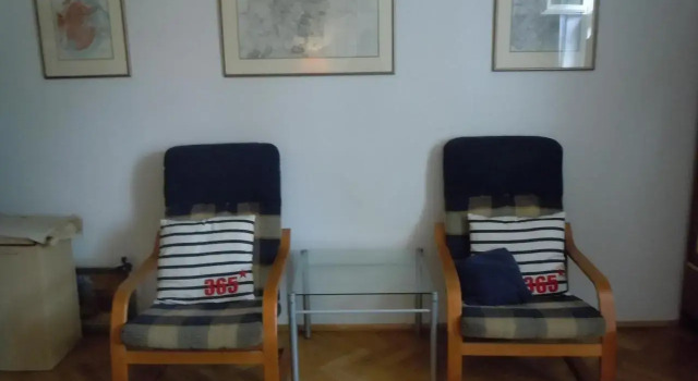 Apt Nr 3 Cogito.Home Marina, Varaa Hotelli Hotellit Pommeri pysäköinnillä, Pysäköinti