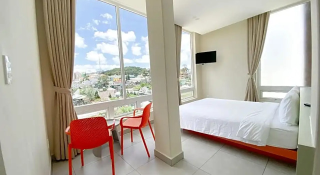 Двухместный номер Standard с видом на горы Bazan Dalat Hotel