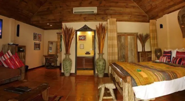 Номер Deluxe с балконом и с красивым видом из окна Nirvana Resort Koh Chang