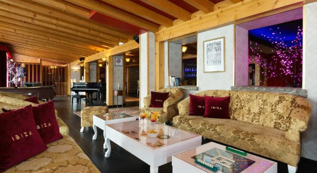 Madame Vacances Hôtel et Spa Ibiza, Забронировать Отель Ле-дез-Альп Oisans