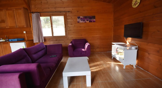 Villa Belize 2 by Helaltatilvillari