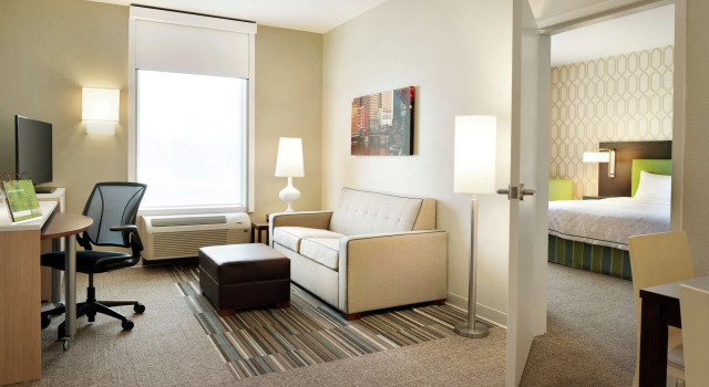 Home2 Suites by Hilton Milwaukee Brookfield