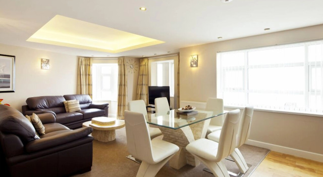 Queens Mansions, Rezervați Hotel Hoteluri de afaceri în Merseyside, 4* 5*