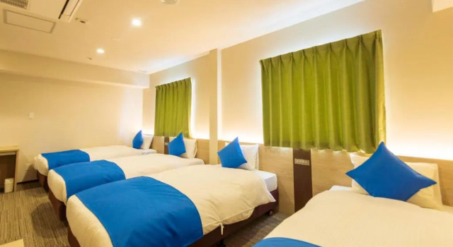 Четырёхместный номер Standard Hotel Lantana Naha Kokusai-Dori