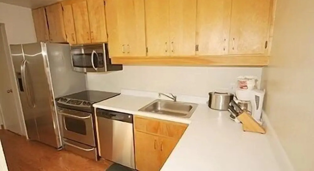 Номер Standard 489 Ala Wai, 48 3 Bedroom Condo by RedAwning