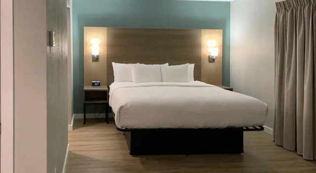 Dobbelt suite Arbor Suites at the Mall