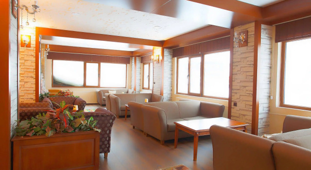 Erta Soyak Hotel, Забронировать Отель Отели Улудаг с парковкой, рядом с Karkay, Парковка