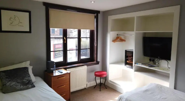 Orchard Hotel
