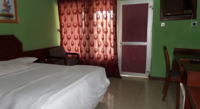 Excellence Hotel, Book Hotel Billige hoteller i Lagos State