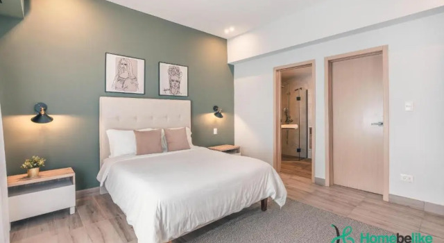 Flat in Regatta II 306