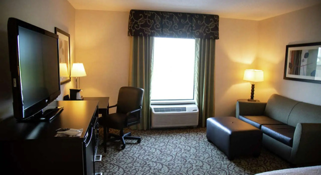 Номер Standard Hampton Inn & Suites Sharon