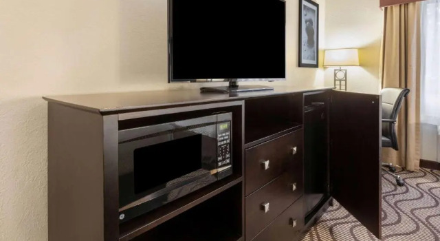 Четырёхместный номер Standard La Quinta by Wyndham South Bend