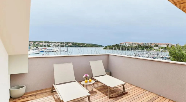 Люкс Ribarska Koliba Resort