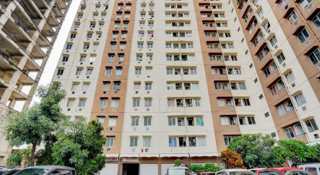 OYO Flagship 90087 Apartment Menara Rungkut 2, Prenota Appartamento Hotel a Surabaya con parcheggio, Parcheggio