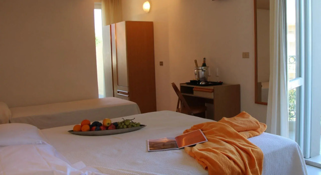 Hotel Antares