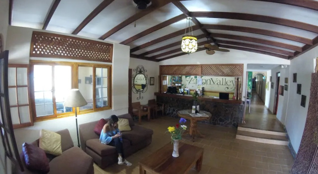 Anton Valley Hotel, Rezerwuj Hotel Hotele 3-gwiazdkowe w Cocle, 3*