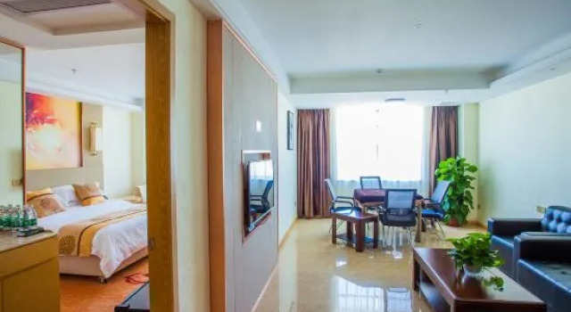 Люкс Business Yuekai Business Hotel