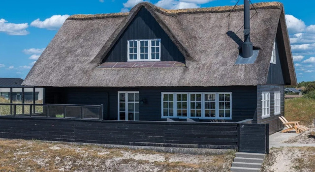 Holiday Home in FanÃ¸, Book Hotel Hotels in Fano with Parking, Parking